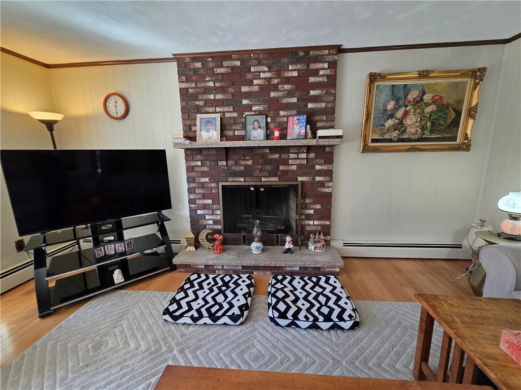 Single Family Residence at 19 Roger Williams Drive, Smithfield, photo 16 of 43