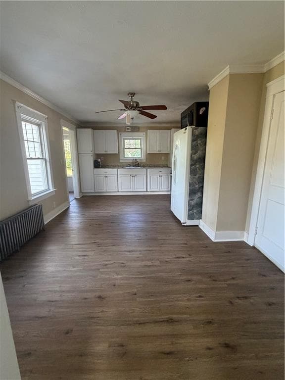 Single Family Residence at 12 Canob Lane, Richmond, photo 3 of 13
