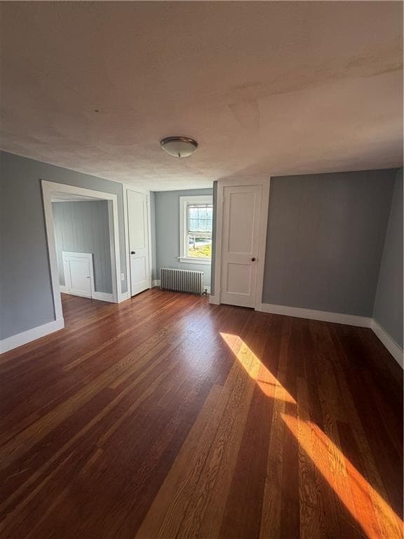 Single Family Residence at 12 Canob Lane, Richmond, photo 5 of 13
