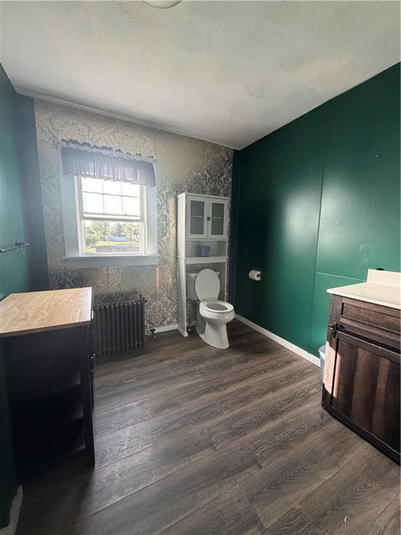 Single Family Residence at 12 Canob Lane, Richmond, photo 10 of 13