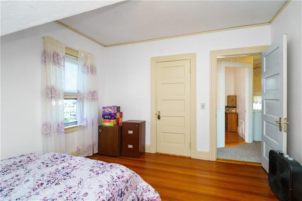 Single Family Residence at 197 Laurens Street, Cranston, photo 17 of 29