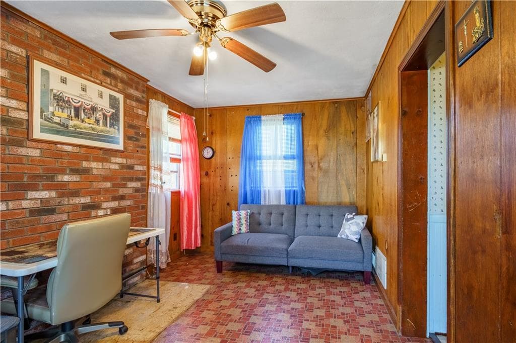 Single Family Residence at 197 Laurens Street, Cranston, photo 22 of 29