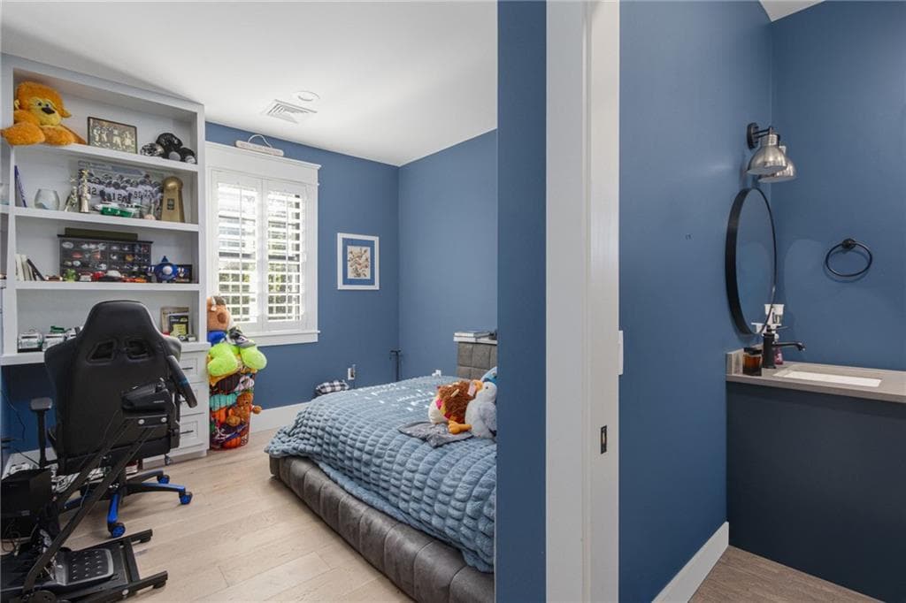 Single Family Residence at 20 Rock Way, East Greenwich, photo 34 of 50