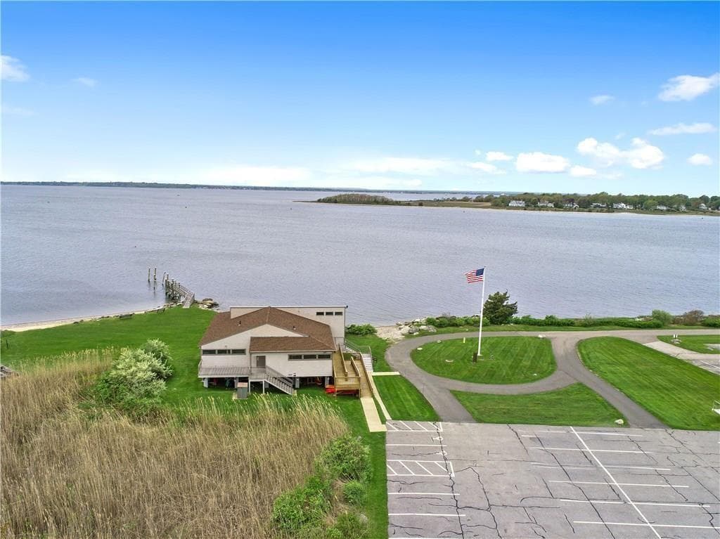 Condominium at 45 Seabreeze Lane UNIT 45, Bristol, photo 24 of 30