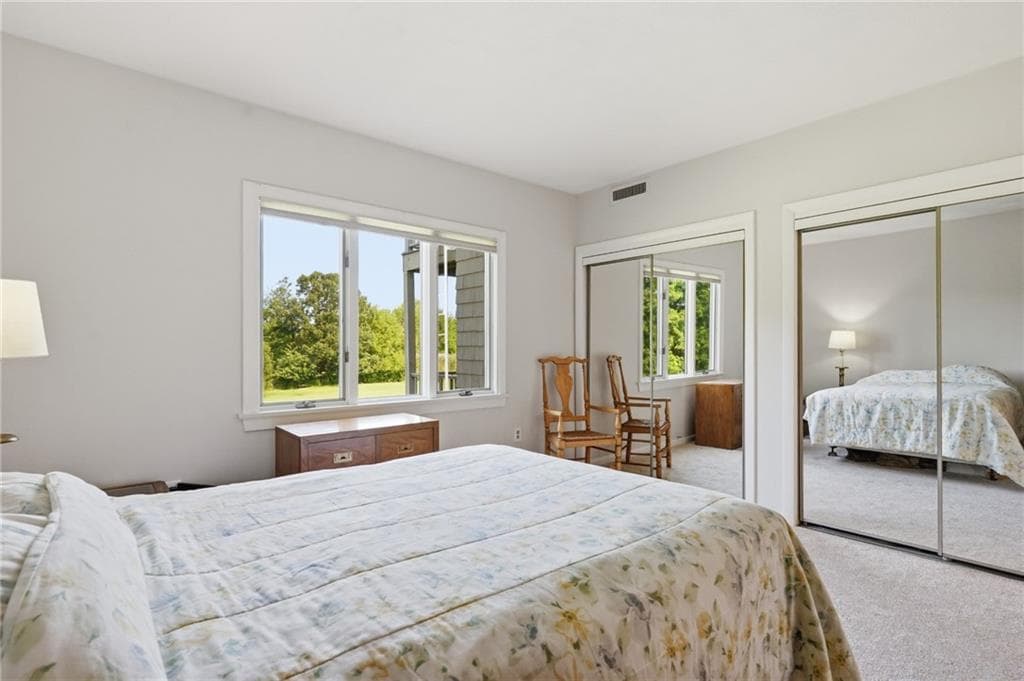 Condominium at 45 Seabreeze Lane UNIT 45, Bristol, photo 14 of 30