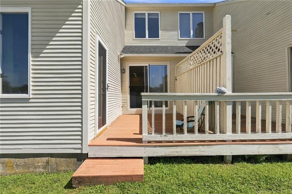 Condominium at 86 Nipmuc Trail UNIT C, North Providence, photo 21 of 31