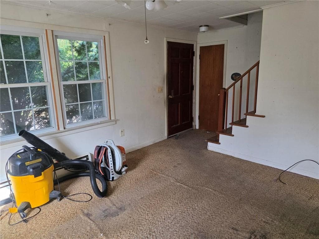Single Family Residence at 39 Potter Hill Road, Westerly, photo 7 of 21