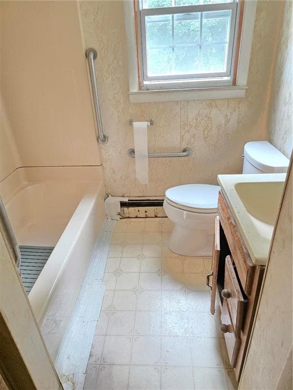 Single Family Residence at 39 Potter Hill Road, Westerly, photo 15 of 21