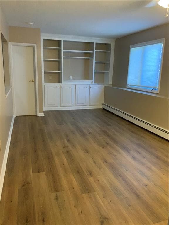 Condominium at 74 Village Court UNIT 74, West Warwick, photo 5 of 8