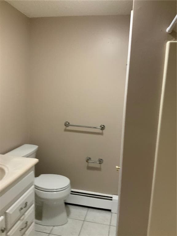 Condominium at 74 Village Court UNIT 74, West Warwick, photo 8 of 8