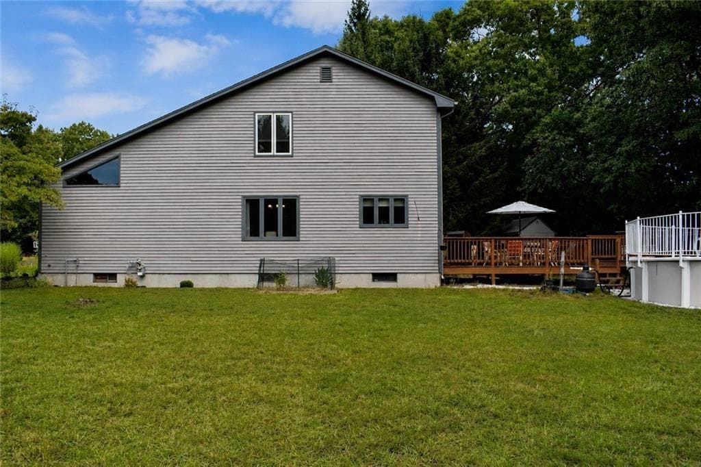 Single Family Residence at Smithfield, photo 11 of 19