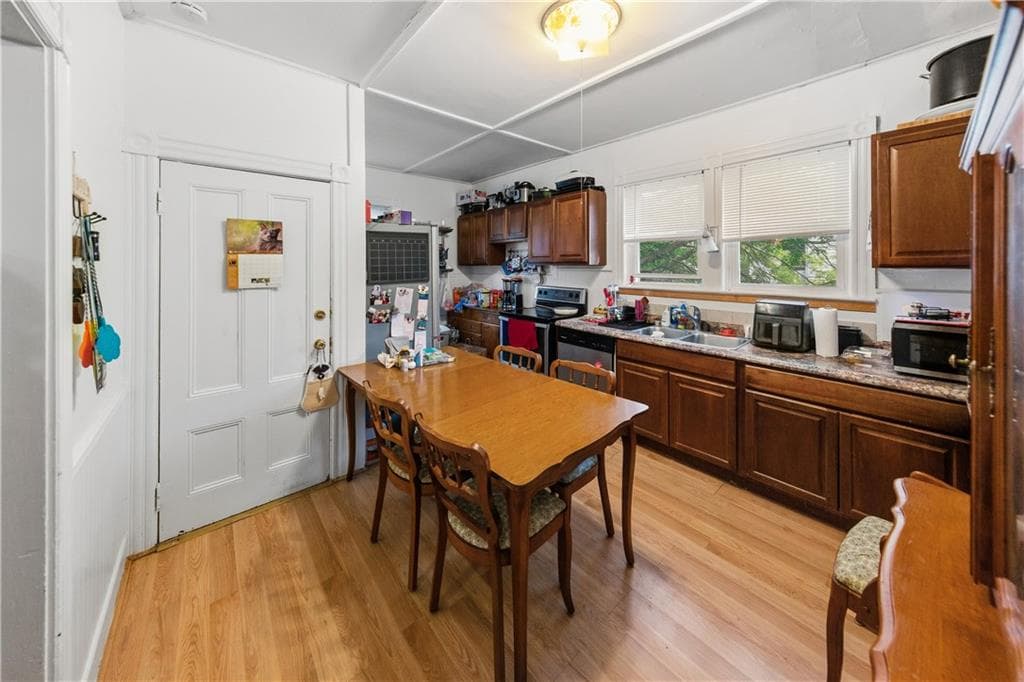 Multi Family at 73 Wheeler Avenue, Cranston, photo 28 of 39