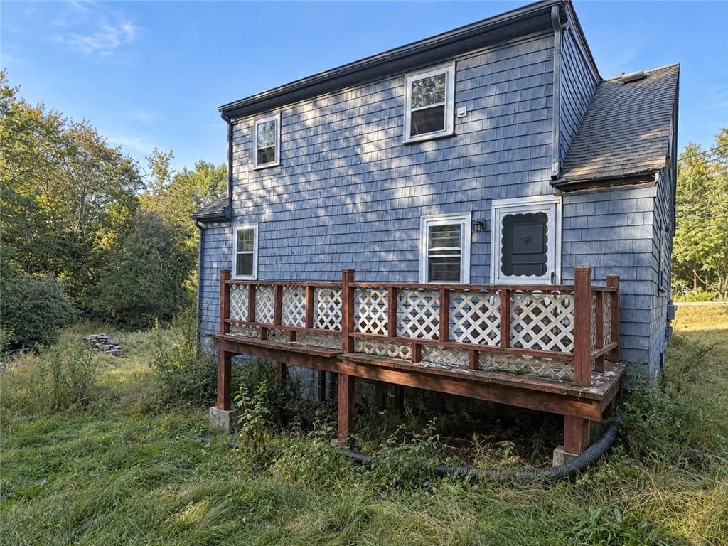 Single Family Residence at 1646 Putnam Pike, Glocester, photo 2 of 2