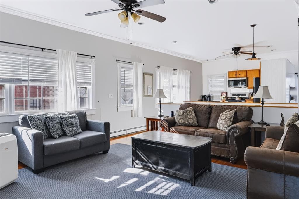 Multi Family at 424 Thames Street, Newport, photo 5 of 18