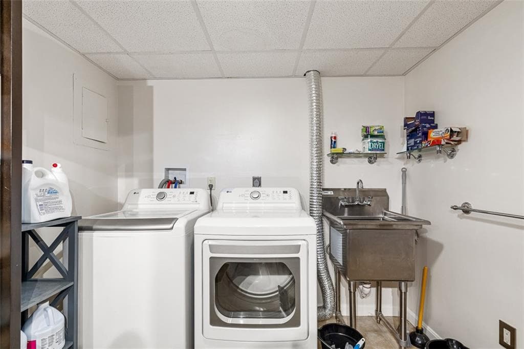 Condominium at 102 Palmer Drive UNIT D, North Providence, photo 42 of 50