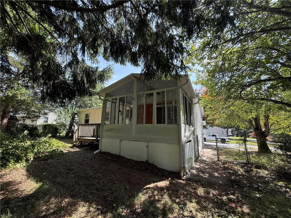 Single Family Residence at 41 Beeckman Avenue, Cranston, photo 4 of 29