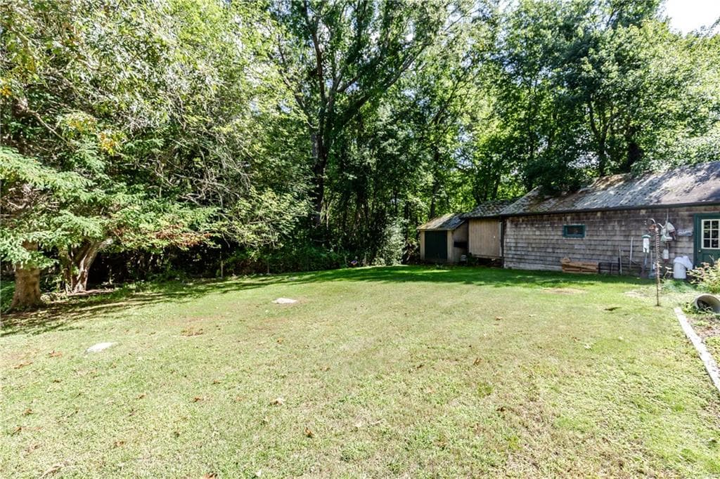 Single Family Residence at 3776 S County Trail, Richmond, photo 38 of 40