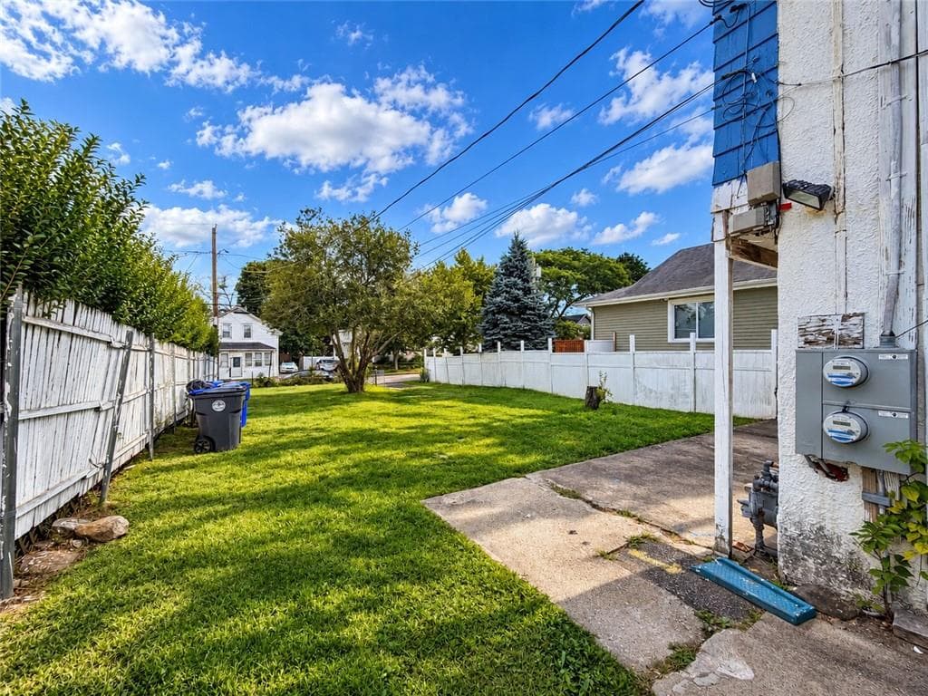 Multi Family at 84 Seamans Street, Providence, photo 17 of 17