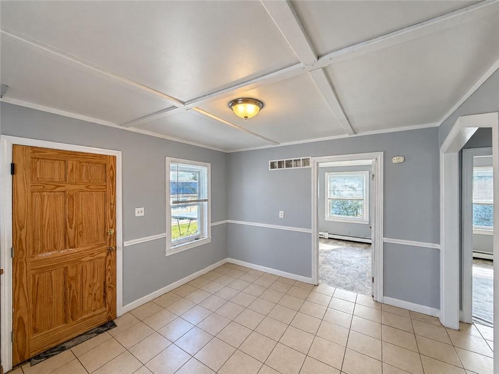 Multi Family at 84 Seamans Street, Providence, photo 4 of 17