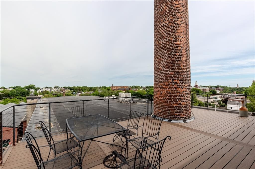 Condominium at 404 Roosevelt Avenue UNIT 204G, Central Falls, photo 41 of 46