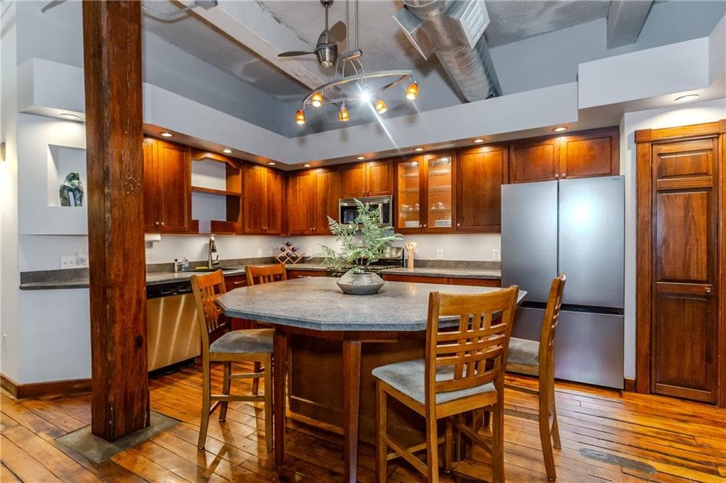 Condominium at 404 Roosevelt Avenue UNIT 204G, Central Falls, photo 15 of 46