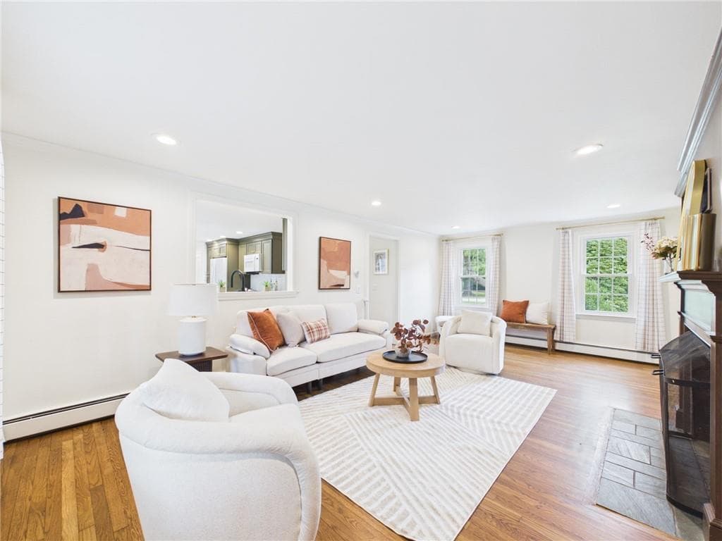Single Family Residence at 12 Tall Pine Drive, East Greenwich, photo 13 of 48