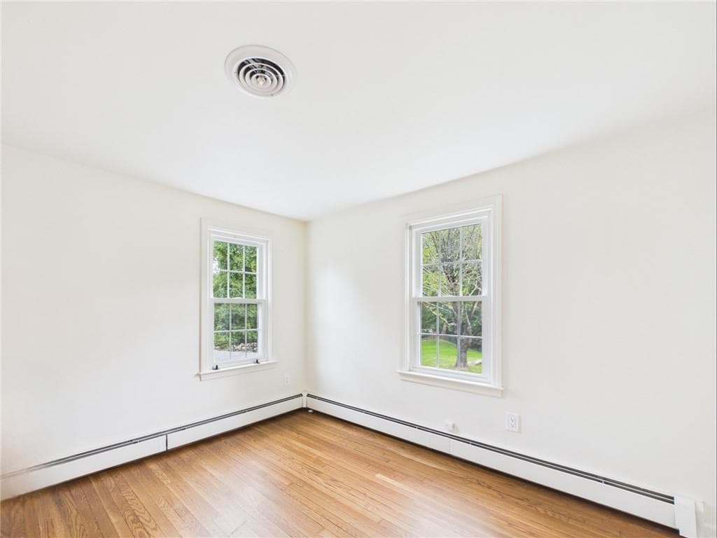 Single Family Residence at 12 Tall Pine Drive, East Greenwich, photo 30 of 48