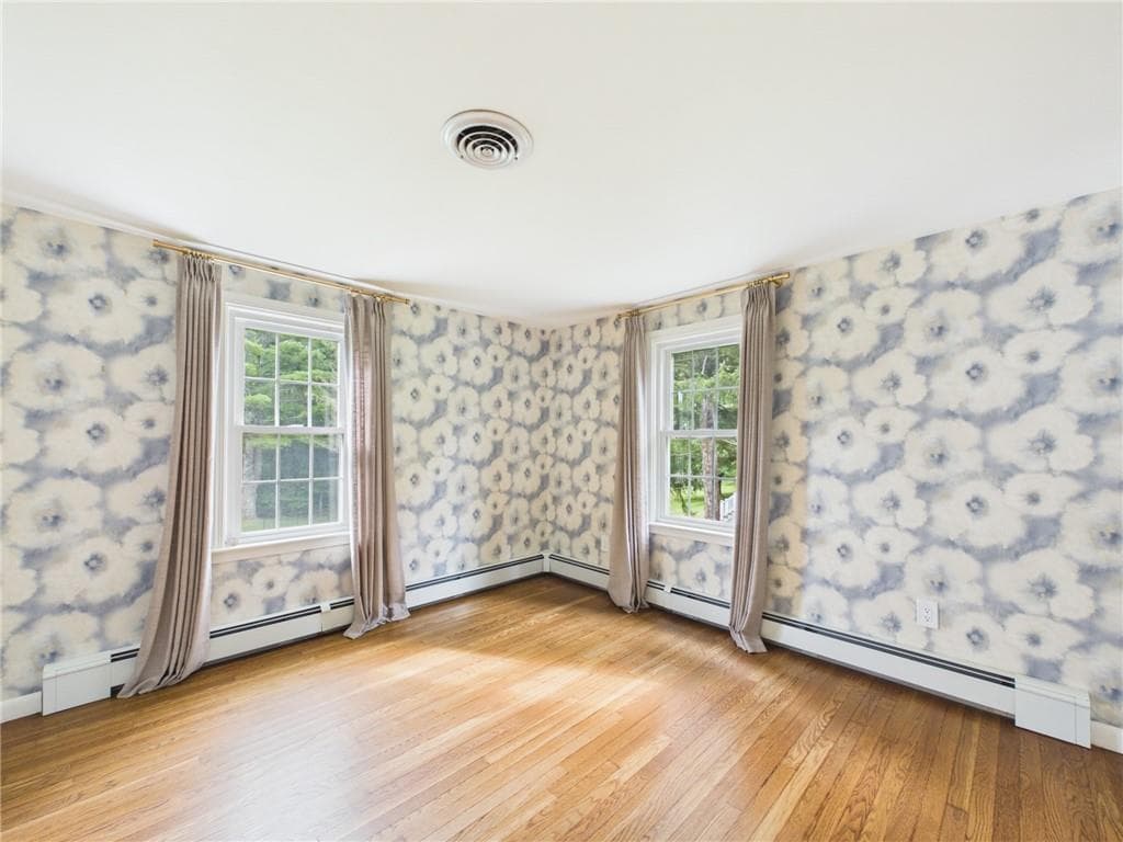 Single Family Residence at 12 Tall Pine Drive, East Greenwich, photo 25 of 48