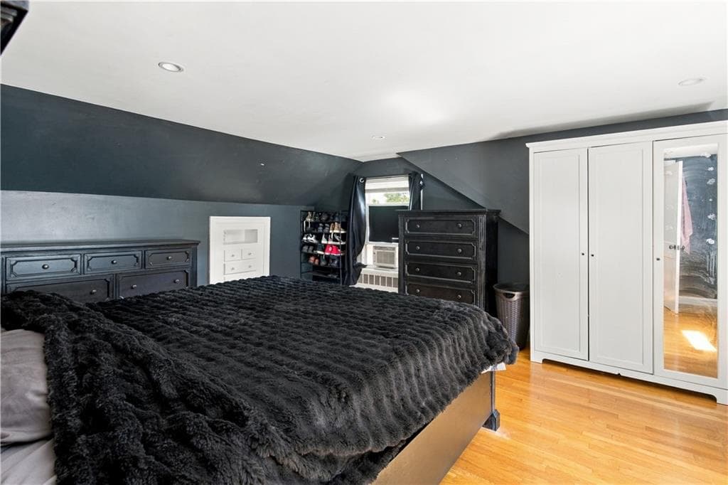 Single Family Residence at 11 Sayles Hill Rd Road, North Smithfield, photo 18 of 29