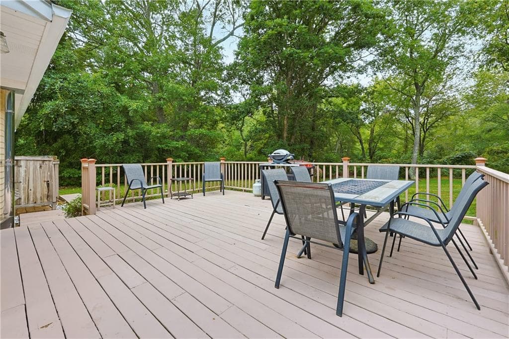 Single Family Residence at 39 Tidewater Drive W, South Kingstown, photo 26 of 33
