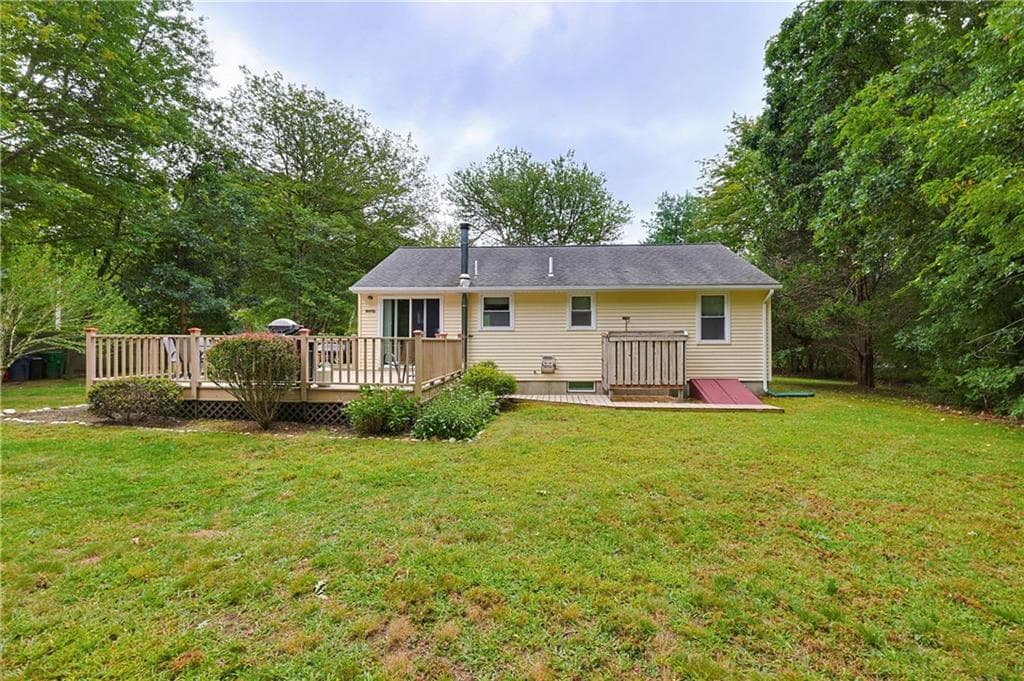 Single Family Residence at 39 Tidewater Drive W, South Kingstown, photo 31 of 33