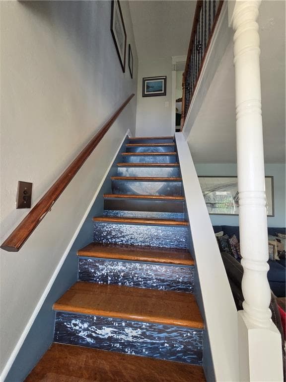 Single Family Residence at 37 Eustis Avenue, Newport, photo 20 of 34