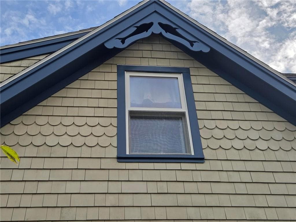 Single Family Residence at 37 Eustis Avenue, Newport, photo 31 of 34