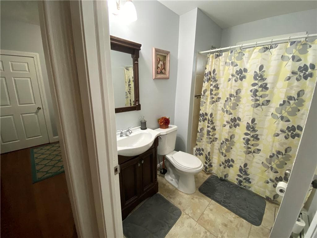 Commercial at 94 Ridge Street, Providence, photo 22 of 26