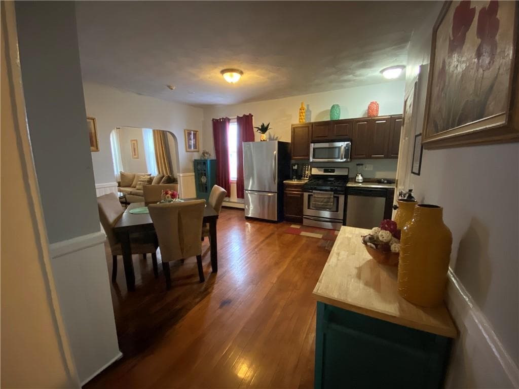 Commercial at 94 Ridge Street, Providence, photo 9 of 26