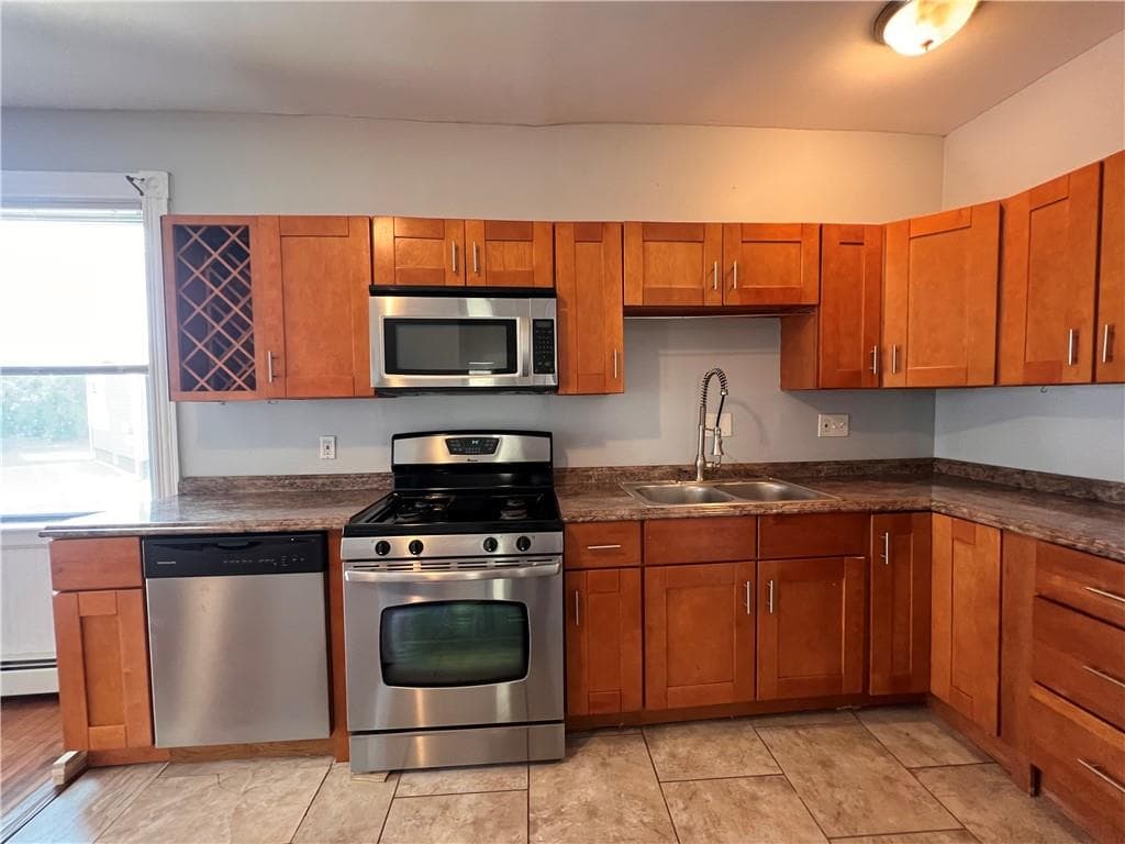 Commercial at 94 Ridge Street, Providence, photo 18 of 26
