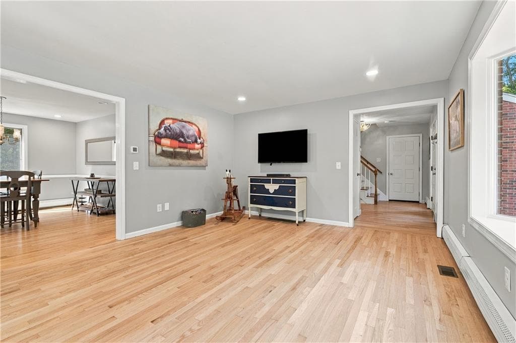 Single Family Residence at 20 Lincoln Drive, North Smithfield, photo 24 of 50
