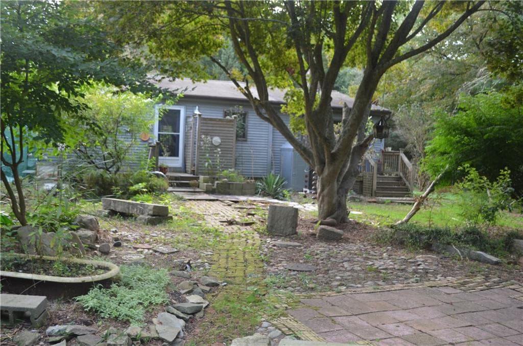 Single Family Residence at 161 E Beach Road, Charlestown, photo 23 of 29
