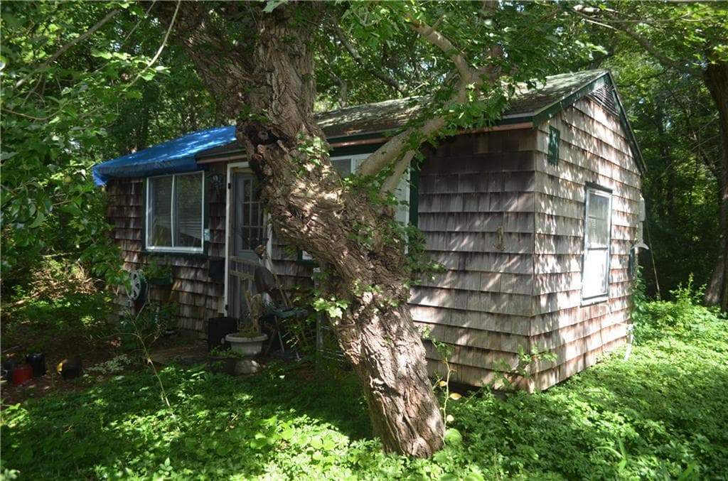 Single Family Residence at 161 E Beach Road, Charlestown, photo 17 of 29