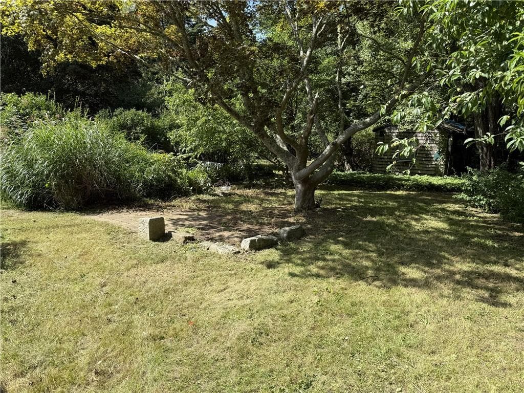 Single Family Residence at 161 E Beach Road, Charlestown, photo 12 of 29