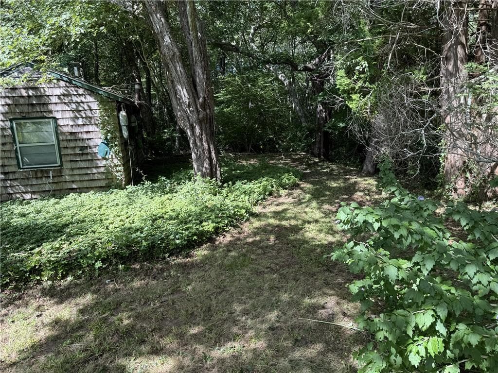 Single Family Residence at 161 E Beach Road, Charlestown, photo 15 of 29