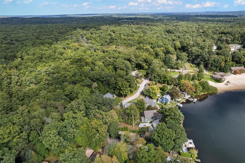 Single Family Residence at 135 North Shore Drive, Burrillville, photo 15 of 37