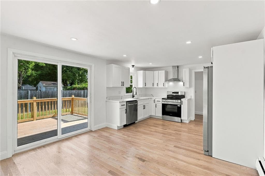 Single Family Residence at 62 Drybrook Road, Warwick, photo 9 of 39