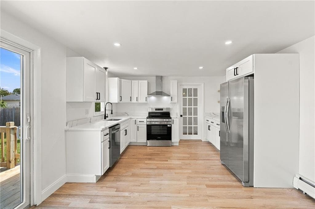 Single Family Residence at 62 Drybrook Road, Warwick, photo 10 of 39