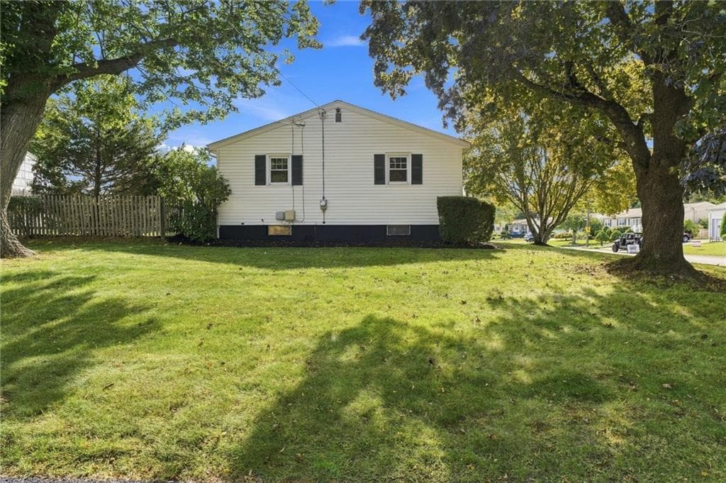 Single Family Residence at 62 Drybrook Road, Warwick, photo 35 of 39