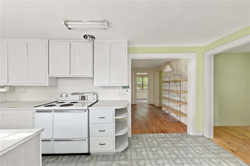 Single Family Residence at 44 Kilburn Street, Charlestown, photo 25 of 47