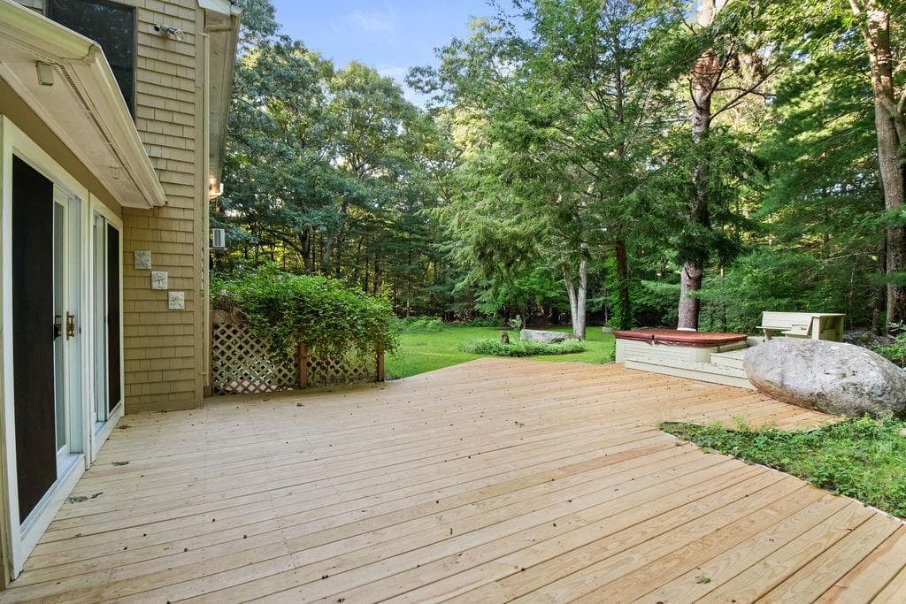 Single Family Residence at 2075 Division Road, East Greenwich, photo 20 of 25