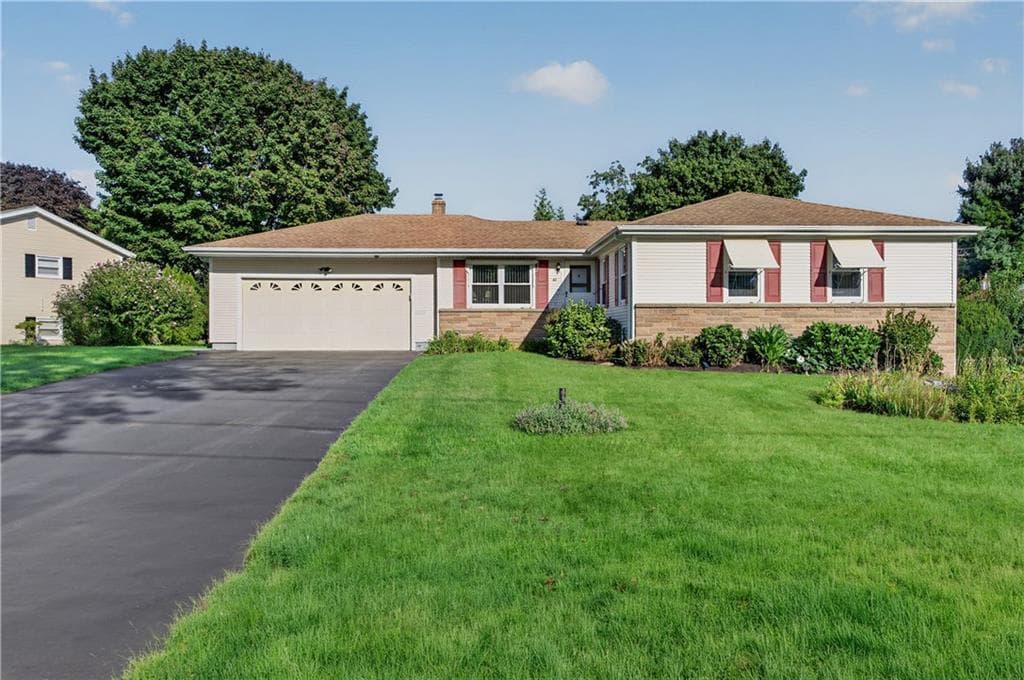 60 Birchwood Drive