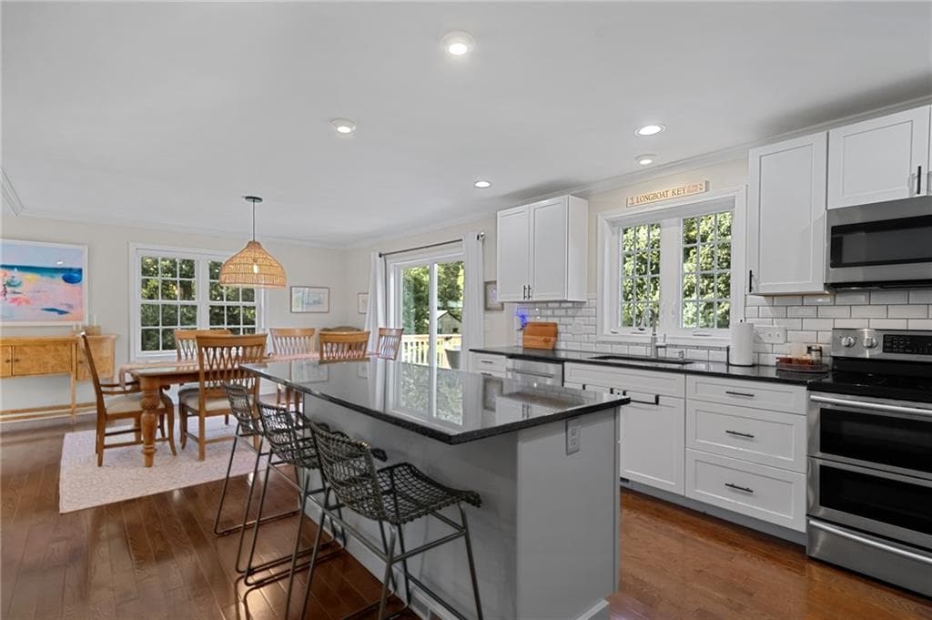 Single Family Residence at 2 Olive Grove Lane, Westerly, photo 6 of 48