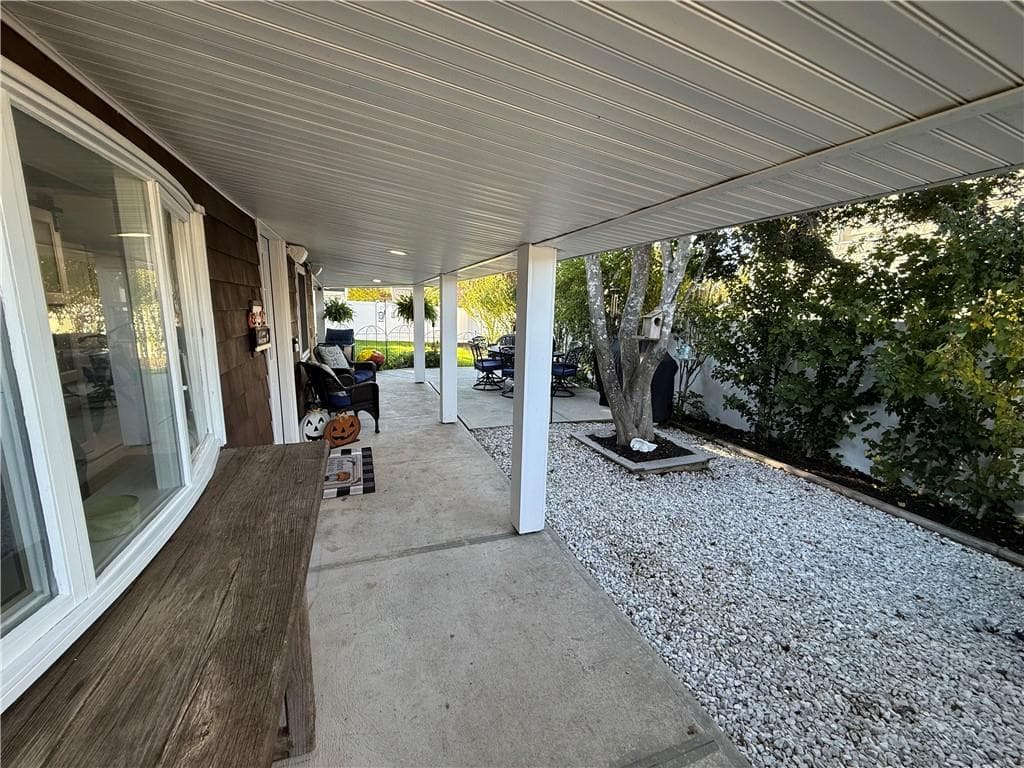 Single Family Residence at 43 Greenway Drive, Bristol, photo 23 of 27